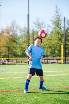 欧洲体育双线热潮来袭：足球冬季转会与NBA Europe计划掀起市场新格局